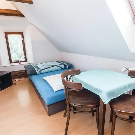 Bedrč 3* Benesov (Central Bohemian)